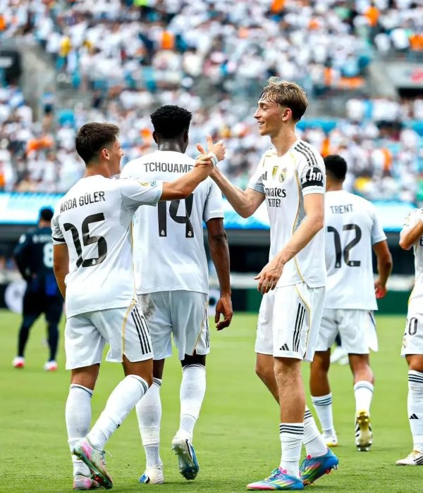 Xếp hạng Real Madrid: Arnold c