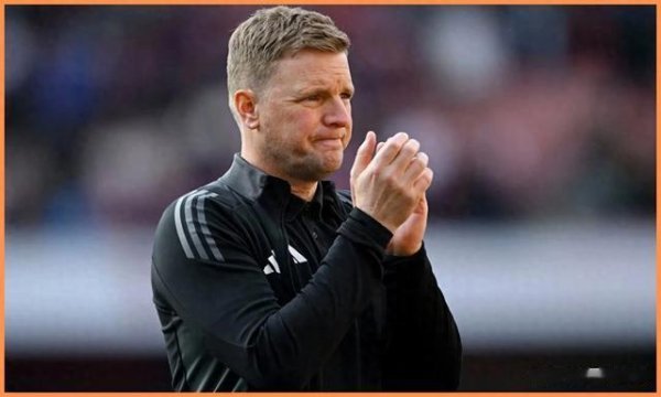 Newcastle có hành động! 50 tri