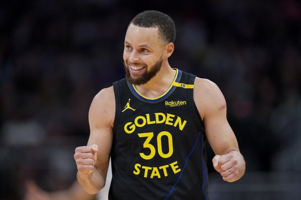 Curry: Bởi vì Drake và tôi đan