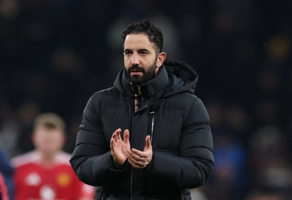 Amorin: Manchester United sẽ k